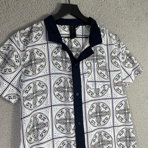 Soul Star Goodman Tile Print Button Shirt Mens M Short Sleeve Navy Collar Casual - Picture 5 of 9